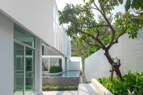 Villa in Chiang Mai, Thailand 4 bedrooms № 142512 - photo 20