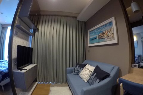 Студия в кондо в Клонг Тоэй, Бангкок, Таиланд № 153010 - фото 2