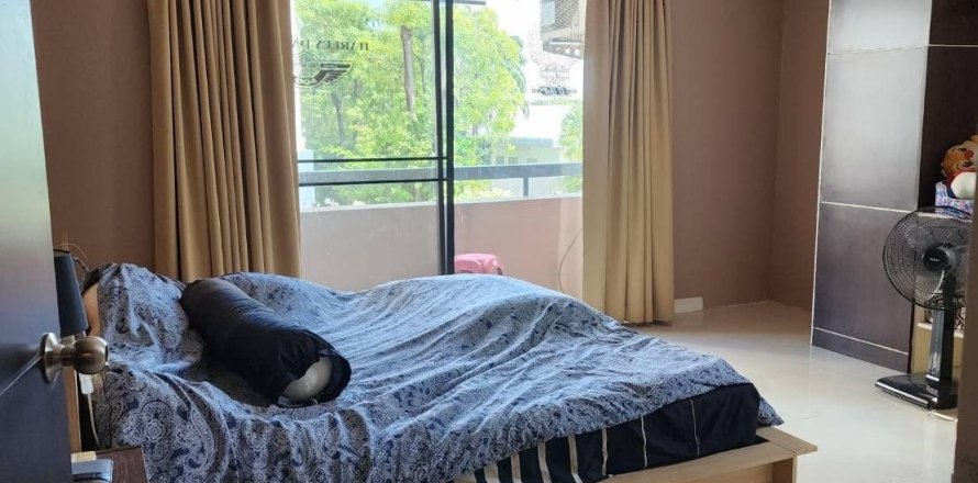 Condo à Prawet, Bangkok, Thaïlande, 2 chambres  № 153012