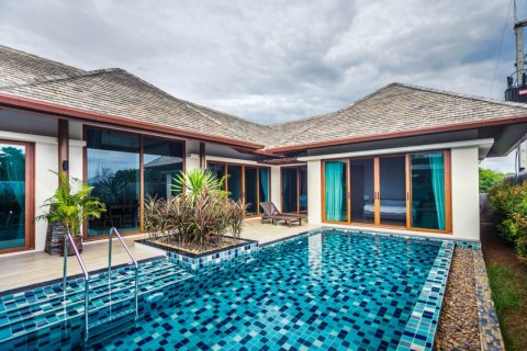 Villa sur Nai Harn Beach, Thaïlande 3 chambres № 223324