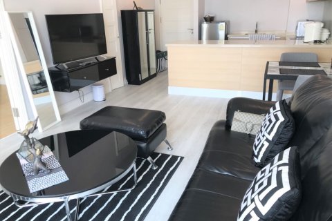 Кондоминиум с 1 спальней в Бангкоке, Таиланд № 143485 - фото 2