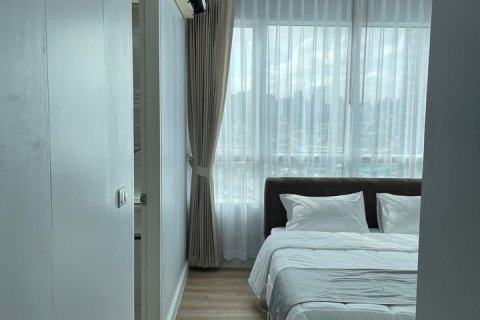 Condo à Phra Khanong, Bangkok, Thaïlande, 3 chambres  № 143482 - photo 5