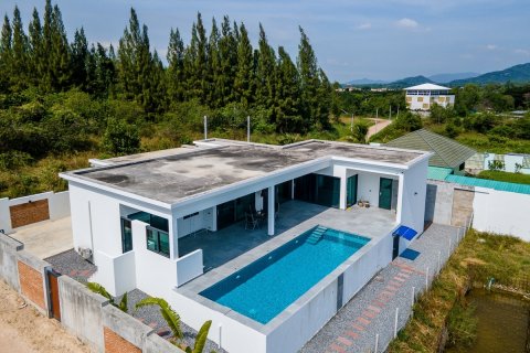 Propriété commerciale à Cha-am, Thaïlande 1806 m2 № 168751 - photo 11