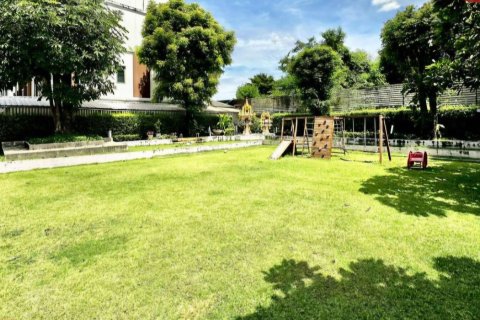 Townhouse à Suan Luang, Bangkok, Thaïlande 4 chambres № 158942 - photo 25