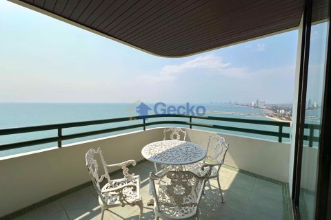 Condo à Pattaya, Thaïlande, 3 chambres № 196554 - photo 4