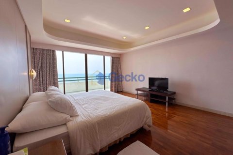 Condo à Pattaya, Thaïlande, 3 chambres № 196554 - photo 28