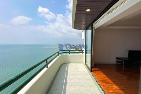 Condo à Pattaya, Thaïlande, 3 chambres № 196554 - photo 30