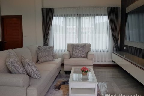 Дом в Паттайе, Таиланд с 3 спальнями  № 146569 - фото 7