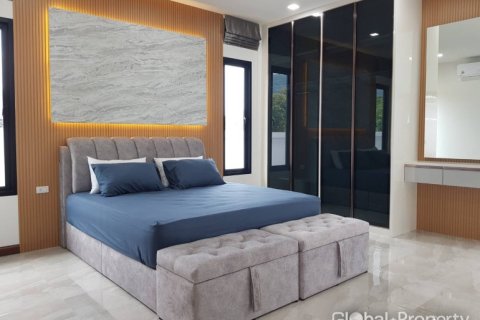 Дом в Паттайе, Таиланд с 3 спальнями  № 146569 - фото 24