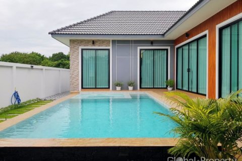 Дом в Паттайе, Таиланд с 3 спальнями  № 146569 - фото 4