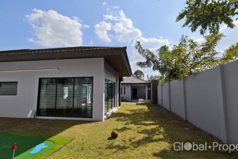 House in Pattaya, Thailand 3 bedrooms № 146568 - photo 5