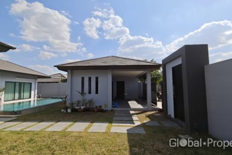 House in Pattaya, Thailand 3 bedrooms № 146568 - photo 6
