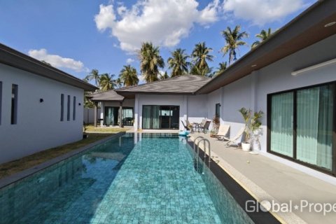 House in Pattaya, Thailand 3 bedrooms № 146568 - photo 1