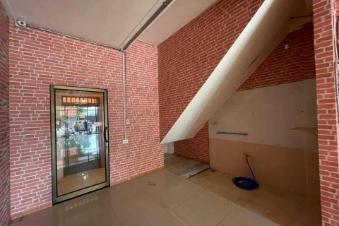 Шопхаус в Паттайе, Таиланд  № 141551 - фото 5