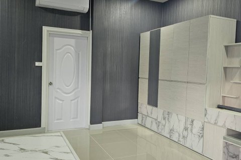 Maison à Hua Hin, Thaïlande 3 chambres № 148969 - photo 9