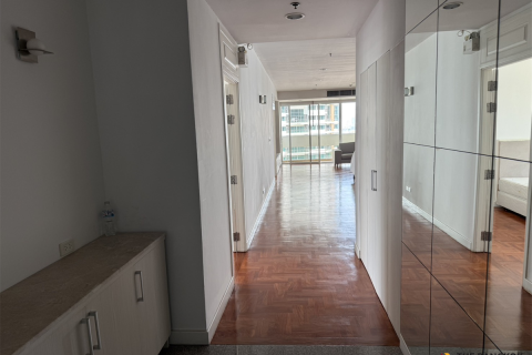 Appartement à Bangkok, Thaïlande 3 chambres № 190233 - photo 12