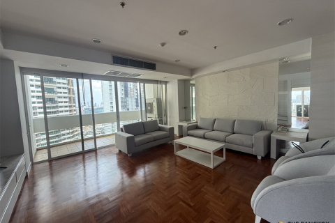 Appartement à Bangkok, Thaïlande 3 chambres № 190233 - photo 7