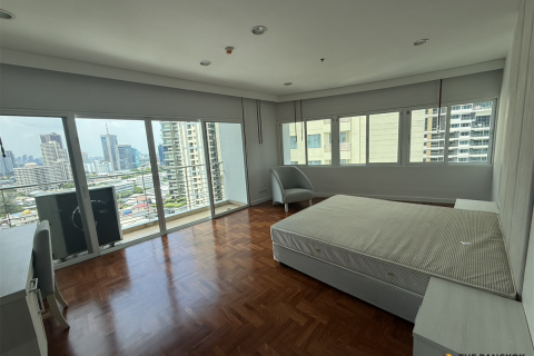 Appartement à Bangkok, Thaïlande 3 chambres № 190233 - photo 5