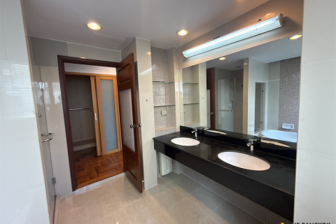Appartement à Bangkok, Thaïlande 3 chambres № 190235 - photo 5