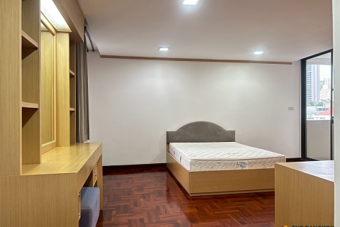 Apartment in Bangkok, Thailand 3 bedrooms № 190232 - photo 10
