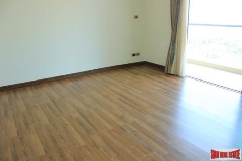 Apartment on Jomtien Beach, Pattaya, Thailand 1 bedroom № 193195 - photo 5