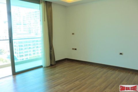 Apartment on Jomtien Beach, Pattaya, Thailand 1 bedroom № 193195 - photo 4