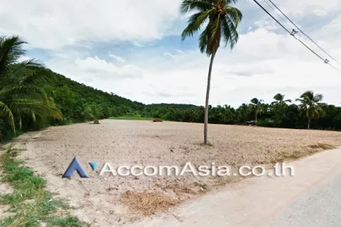 Grundstück in Si Racha, Thailand № 218506 - Foto 2