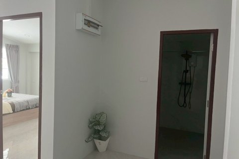 House in Pattaya, Thailand 3 bedrooms № 141568 - photo 11