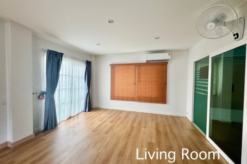 Дом в Самутпракане, Таиланд с 3 спальнями  № 171938 - фото 4