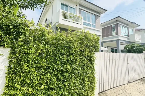 Дом в Самутпракане, Таиланд с 3 спальнями  № 171938 - фото 1