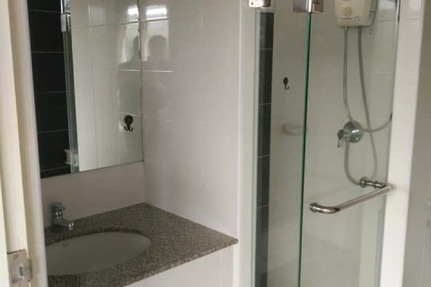 Duplex in Chiang Mai, Thailand 4 bedrooms № 171935 - photo 9