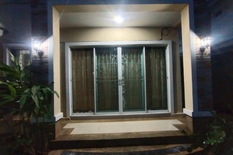 Duplex in Chiang Mai, Thailand 4 bedrooms № 171935 - photo 23