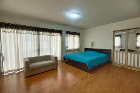 Duplex in Chiang Mai, Thailand 4 bedrooms № 171935 - photo 18