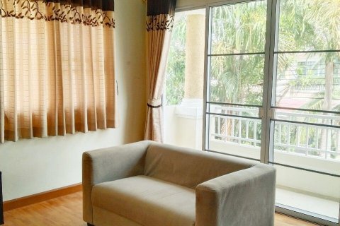 Duplex in Chiang Mai, Thailand 4 bedrooms № 171935 - photo 16