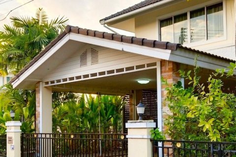 Duplex in Chiang Mai, Thailand 4 bedrooms № 171935 - photo 24