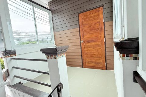 Townhouse in Phuket, Thailand 3 bedrooms № 156481 - photo 10