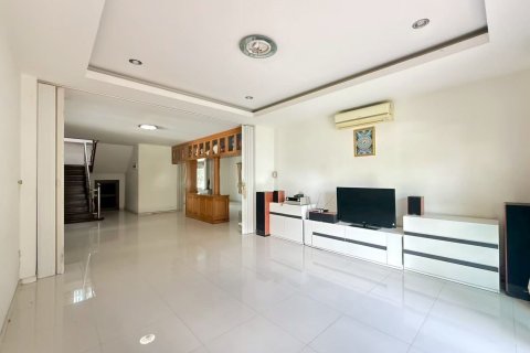 Дом в Кхонкэне, Таиланд с 4 спальнями № 156487 - фото 4