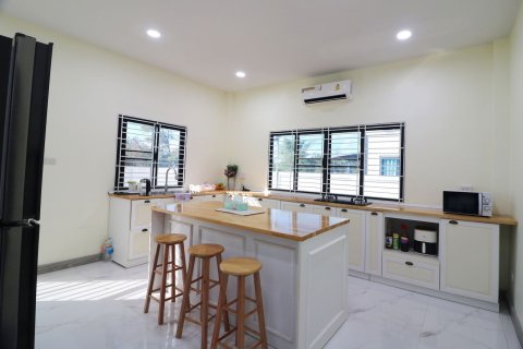 Maison à Udon Thani, Thaïlande 3 chambres № 156485 - photo 15