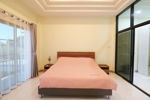 Maison à Udon Thani, Thaïlande 3 chambres № 156485 - photo 30