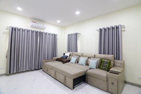 Maison à Udon Thani, Thaïlande 3 chambres № 156485 - photo 11