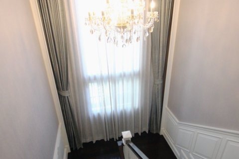 Condo in Suan Luang, Bangkok, Thailand, 4 bedrooms  № 134004 - photo 17