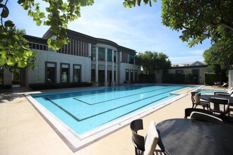 Condo in Suan Luang, Bangkok, Thailand, 4 bedrooms  № 134004 - photo 5