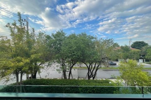 Кондоминиум с 3 спальнями в Суан Луанге, Бангкок, Таиланд № 134007 - фото 19