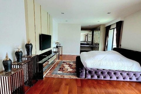 Вилла в Бангкоке, Таиланд с 5 спальнями  № 134005 - фото 7