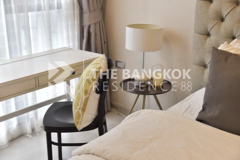 Condo in Bangkok, Thailand, 2 bedrooms  № 188547