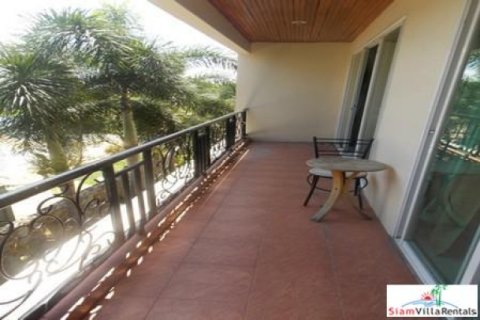 Apartment in Pattaya, Thailand 2 bedrooms № 193174 - photo 4