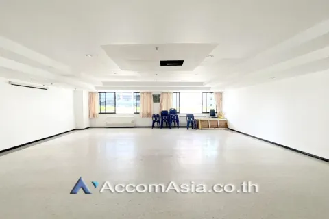 Eigentumswohnung in Watthana, Bangkok, Thailand, 3 Schlafzimmer № 214451 - Foto 15