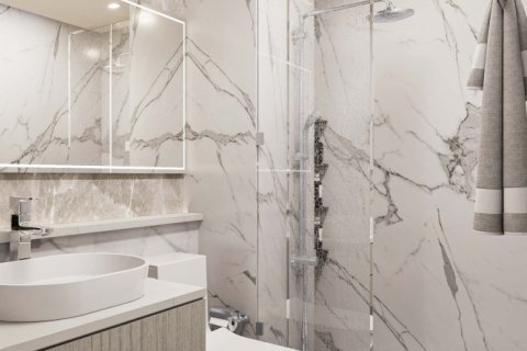 Condo in Phuket, Thailand, 2 bedrooms  № 173852 - photo 13