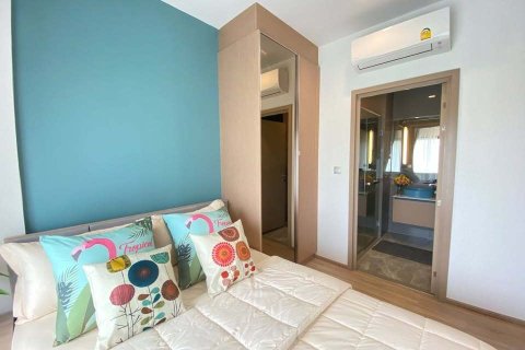 Studio in the Condo in Watthana, Bangkok, Thailand  № 173854 - photo 4