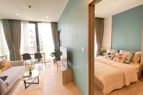 Studio in the Condo in Watthana, Bangkok, Thailand  № 173854 - photo 5